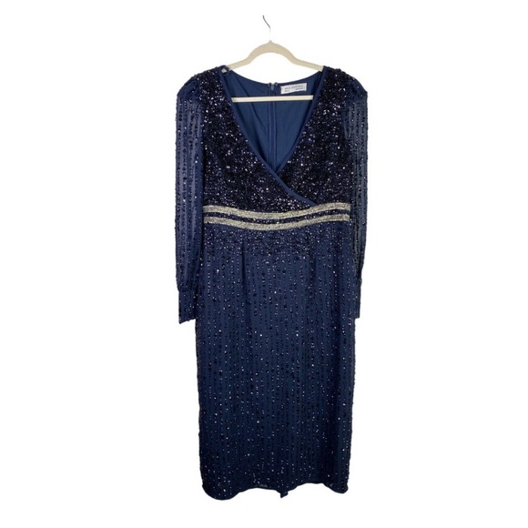 Mac Duggal‎ SEQUINED V NECK BISHOP SLEEVE DRESS, Size 12, Midnight Navy, #93593 - Picture 3 of 4